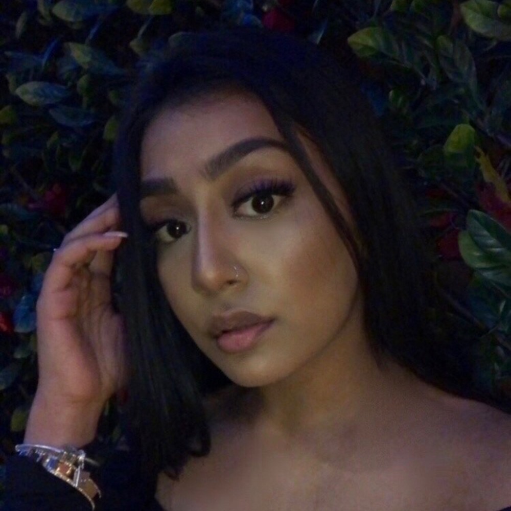 Meet your Posher, Ambika